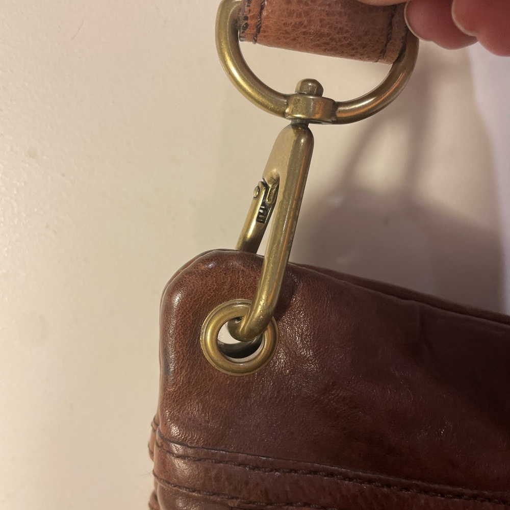 Fossil Vintage Sasha Distressed Cognac Leather Crossbody Bag - Picture 5 of 14